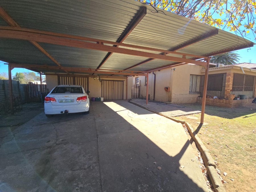 3 Bedroom Property for Sale in Potchefstroom South North West